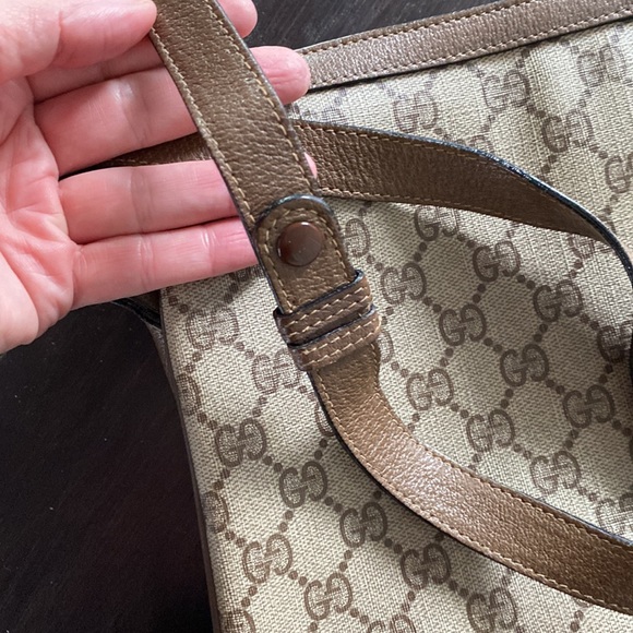 Vintage Gucci Bag - Picture 4 of 10